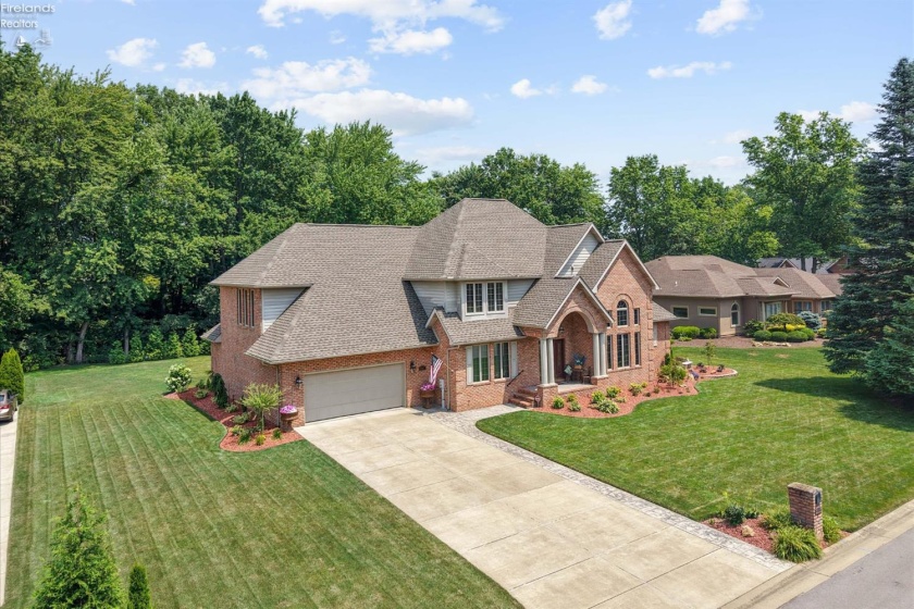 2807 Woodside Drive, Huron, 44839, 5 Bedrooms Bedrooms, ,4 BathroomsBathrooms,Residential,For Sale,Woodside,20262844