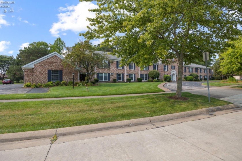 4704 Venice Heights Boulevard, Sandusky, 44870, 3 Bedrooms Bedrooms, ,2 BathroomsBathrooms,Residential,For Sale,Venice Heights,20262872
