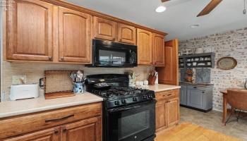 313 Bartley Avenue, Mansfield, 44903, 3 Bedrooms Bedrooms, ,2 BathroomsBathrooms,Residential,For Sale,Bartley Avenue,20262926
