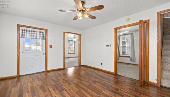 321 Tiffin Avenue, Huron, 44839, 3 Bedrooms Bedrooms, ,1 BathroomBathrooms,Residential,For Sale,Tiffin,20262862