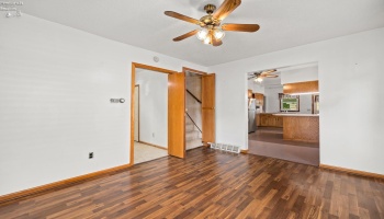 321 Tiffin Avenue, Huron, 44839, 3 Bedrooms Bedrooms, ,1 BathroomBathrooms,Residential,For Sale,Tiffin,20262862