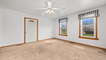 321 Tiffin Avenue, Huron, 44839, 3 Bedrooms Bedrooms, ,1 BathroomBathrooms,Residential,For Sale,Tiffin,20262862