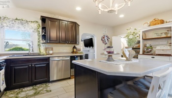 224 Hedges Street, Tiffin, 44883, 3 Bedrooms Bedrooms, ,2 BathroomsBathrooms,Residential,For Sale,Hedges,20262929