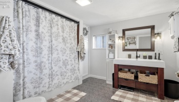 224 Hedges Street, Tiffin, 44883, 3 Bedrooms Bedrooms, ,2 BathroomsBathrooms,Residential,For Sale,Hedges,20262929