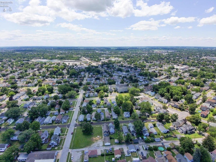 618 Lockwood Avenue, Sandusky, 44870, 3 Bedrooms Bedrooms, ,2 BathroomsBathrooms,Residential,For Sale,Lockwood,20262857