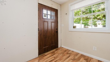 618 Lockwood Avenue, Sandusky, 44870, 3 Bedrooms Bedrooms, ,2 BathroomsBathrooms,Residential,For Sale,Lockwood,20262857