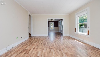618 Lockwood Avenue, Sandusky, 44870, 3 Bedrooms Bedrooms, ,2 BathroomsBathrooms,Residential,For Sale,Lockwood,20262857