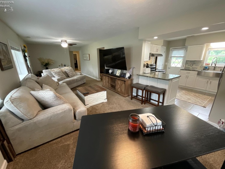 1530 Main Street, Clyde, 43410, 3 Bedrooms Bedrooms, ,2 BathroomsBathrooms,Residential,For Sale,Main,20262726