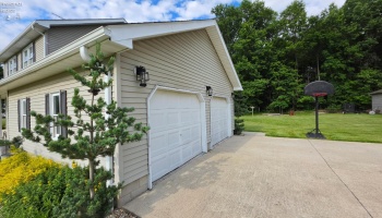 3762 Hartland Center Road, Collins, 44826, 3 Bedrooms Bedrooms, ,3 BathroomsBathrooms,Residential,For Sale,Hartland Center,20262383 3762 Hartland Center Road, Collins, 44826, 3 Bedrooms Bedrooms, ,3 BathroomsBathrooms,Residential,For Sale,Hartland Center,20262383