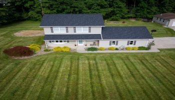 3762 Hartland Center Road, Collins, 44826, 3 Bedrooms Bedrooms, ,3 BathroomsBathrooms,Residential,For Sale,Hartland Center,20262383 3762 Hartland Center Road, Collins, 44826, 3 Bedrooms Bedrooms, ,3 BathroomsBathrooms,Residential,For Sale,Hartland Center,20262383