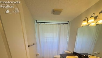313 Linden Way Drive, Sandusky, 44870, 4 Bedrooms Bedrooms, ,3 BathroomsBathrooms,Residential,For Sale,Linden Way,20262930