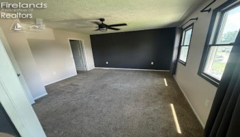313 Linden Way Drive, Sandusky, 44870, 4 Bedrooms Bedrooms, ,3 BathroomsBathrooms,Residential,For Sale,Linden Way,20262930