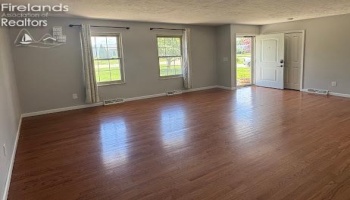 313 Linden Way Drive, Sandusky, 44870, 4 Bedrooms Bedrooms, ,3 BathroomsBathrooms,Residential,For Sale,Linden Way,20262930