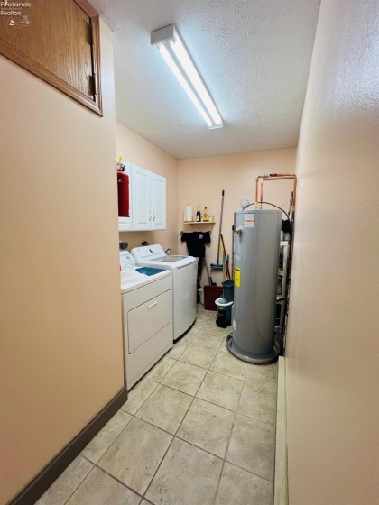 4656 Karlite Drive, Port Clinton, 43452, 3 Bedroom Bedrooms, ,2 BathroomBathrooms,Residential,For Sale,Karlite,20262945