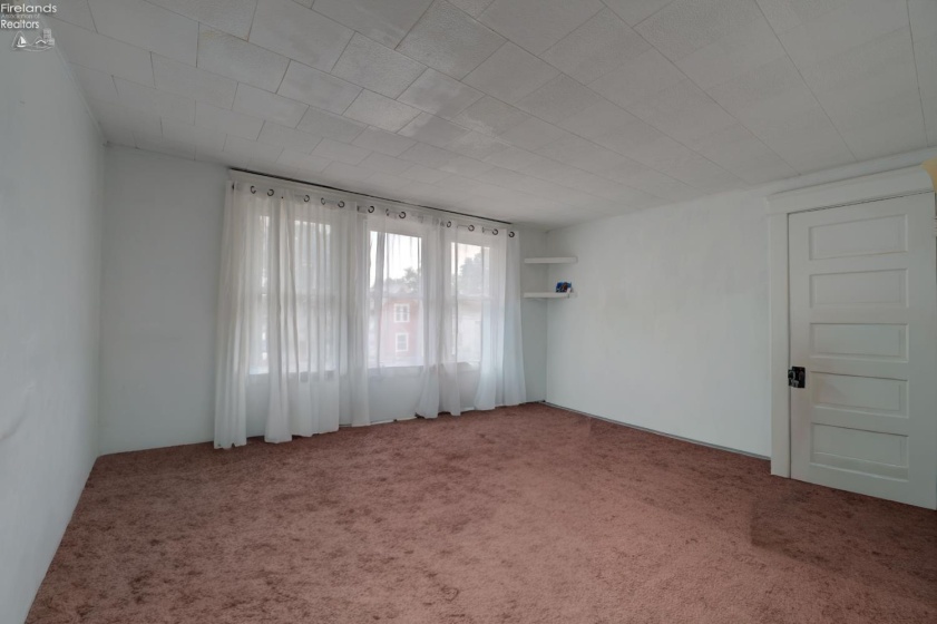701 Tenney Avenue, Amherst, 44001, 3 Bedrooms Bedrooms, ,2 BathroomsBathrooms,Residential,For Sale,Tenney,20262947