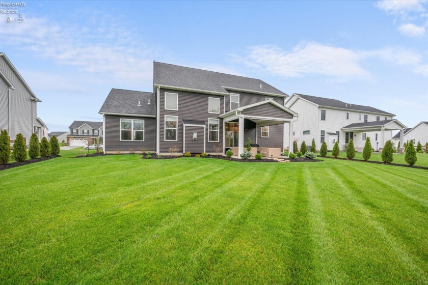 4950 Buckeye Dr., Maumee, 43537, 5 Bedrooms Bedrooms, ,4 BathroomsBathrooms,Residential,For Sale,Buckeye Dr.,20262938