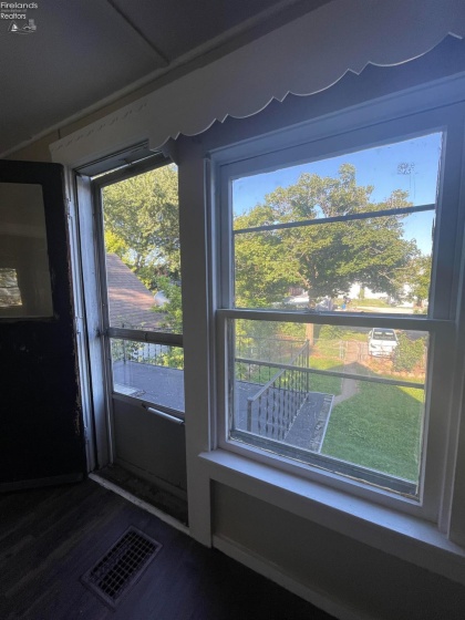 1314 Carr Street, Sandusky, 44870, 3 Bedrooms Bedrooms, ,1 BathroomBathrooms,Residential,For Sale,Carr,20261595