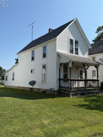 76 Apple Street, Tiffin, 44883, 3 Bedrooms Bedrooms, ,1 BathroomBathrooms,Residential,For Sale,Apple,20262953