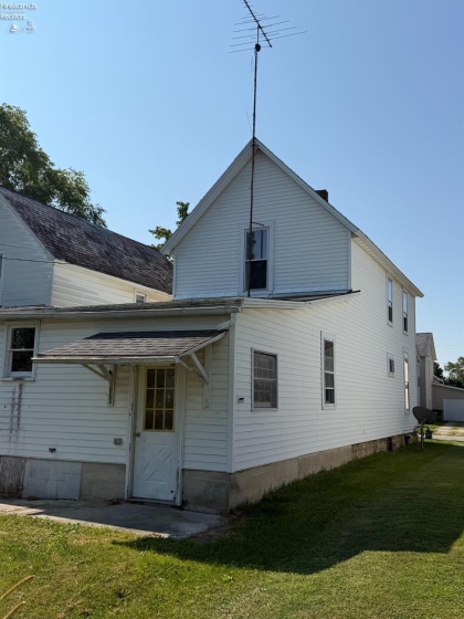 76 Apple Street, Tiffin, 44883, 3 Bedrooms Bedrooms, ,1 BathroomBathrooms,Residential,For Sale,Apple,20262953