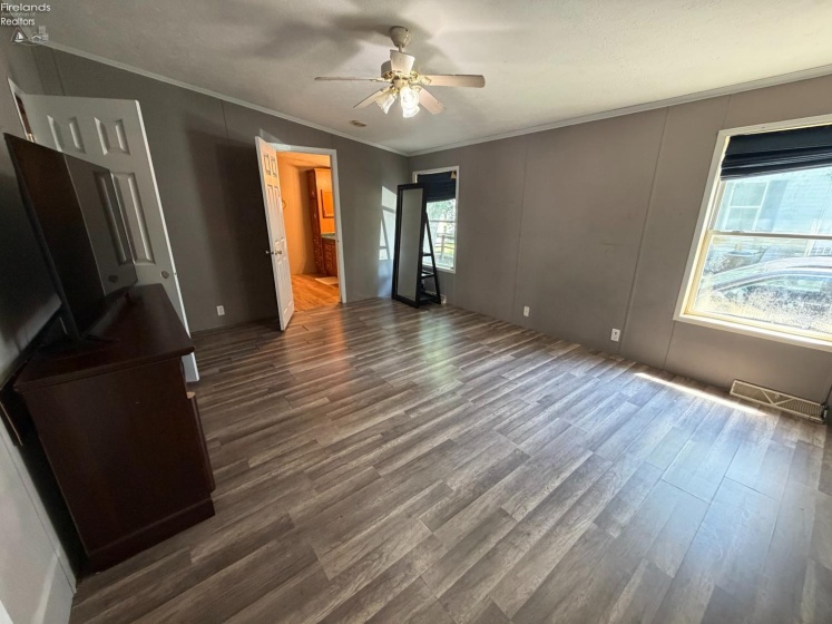 520 Milan Ave, Norwalk, 44857, 3 Bedrooms Bedrooms, ,2 BathroomsBathrooms,Residential,For Sale,Milan Ave,20262967
