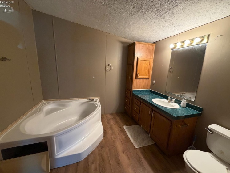 520 Milan Ave, Norwalk, 44857, 3 Bedrooms Bedrooms, ,2 BathroomsBathrooms,Residential,For Sale,Milan Ave,20262967