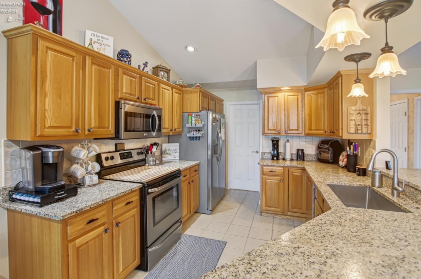 5102 Waterberry Drive, Huron, 44839, 2 Bedrooms Bedrooms, ,2 BathroomsBathrooms,Residential,For Sale,Waterberry,20262956
