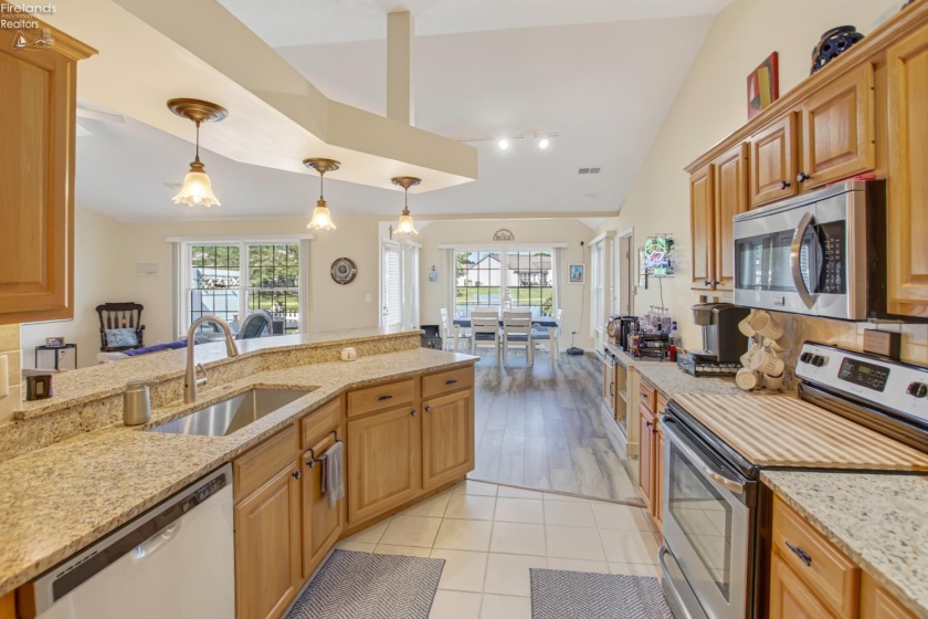 5102 Waterberry Drive, Huron, 44839, 2 Bedrooms Bedrooms, ,2 BathroomsBathrooms,Residential,For Sale,Waterberry,20262956