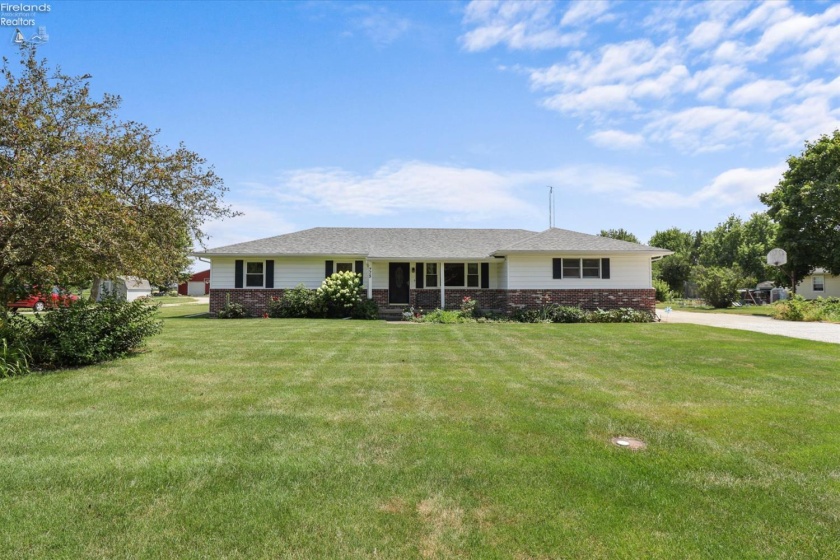 775 Brokate Road, Port Clinton, 43452, 3 Bedrooms Bedrooms, ,2 BathroomsBathrooms,Residential,For Sale,Brokate,20262901