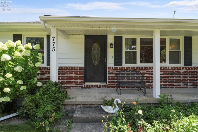 775 Brokate Road, Port Clinton, 43452, 3 Bedrooms Bedrooms, ,2 BathroomsBathrooms,Residential,For Sale,Brokate,20262901