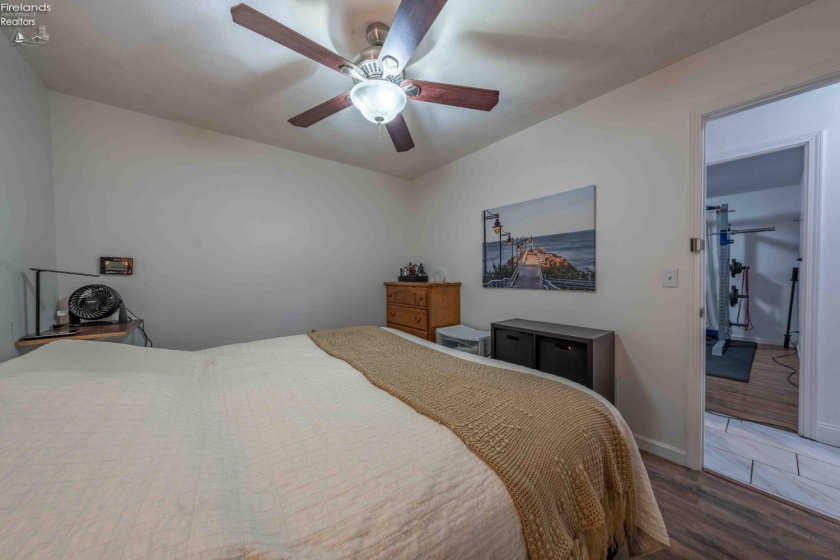 303 Erieview, Sheffield Lake, 44054, 3 Bedrooms Bedrooms, ,1 BathroomBathrooms,Residential,For Sale,Erieview,20262975