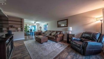 303 Erieview, Sheffield Lake, 44054, 3 Bedrooms Bedrooms, ,1 BathroomBathrooms,Residential,For Sale,Erieview,20262975