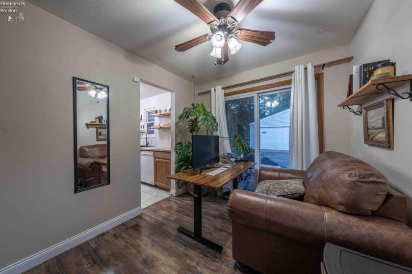303 Erieview, Sheffield Lake, 44054, 3 Bedrooms Bedrooms, ,1 BathroomBathrooms,Residential,For Sale,Erieview,20262975