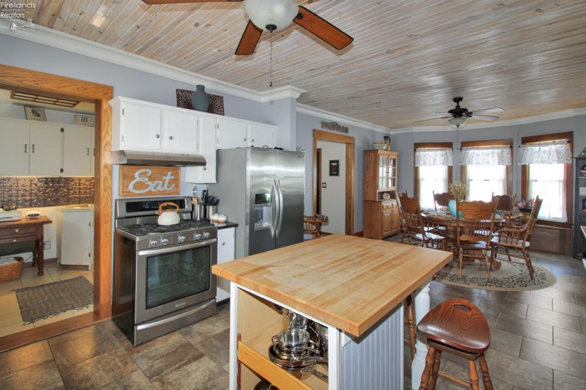 148 Prospect Street, Oak Harbor, 43449, 4 Bedrooms Bedrooms, ,2 BathroomsBathrooms,Residential,For Sale,Prospect,20262928