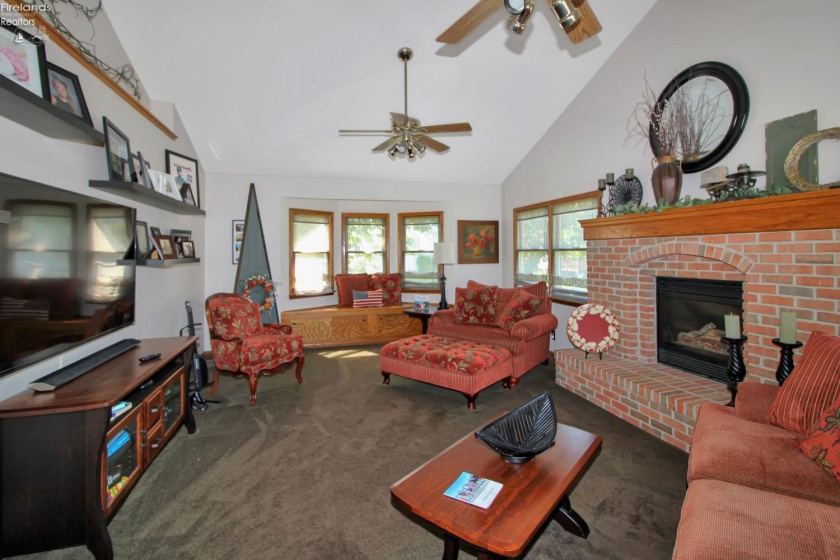 148 Prospect Street, Oak Harbor, 43449, 4 Bedrooms Bedrooms, ,2 BathroomsBathrooms,Residential,For Sale,Prospect,20262928