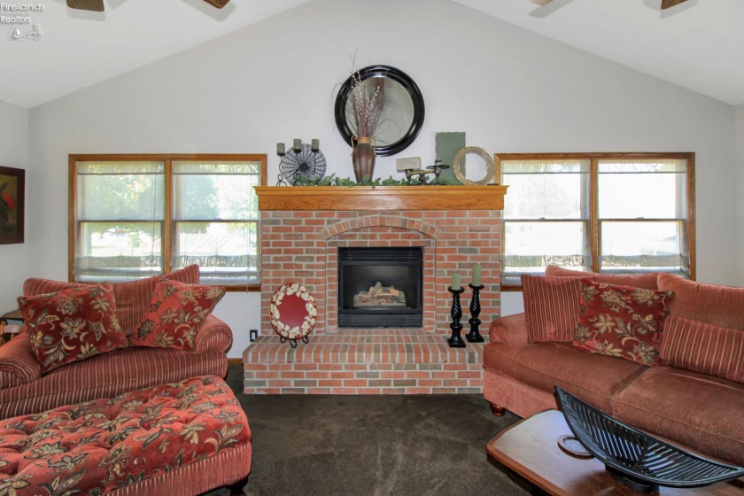 148 Prospect Street, Oak Harbor, 43449, 4 Bedrooms Bedrooms, ,2 BathroomsBathrooms,Residential,For Sale,Prospect,20262928