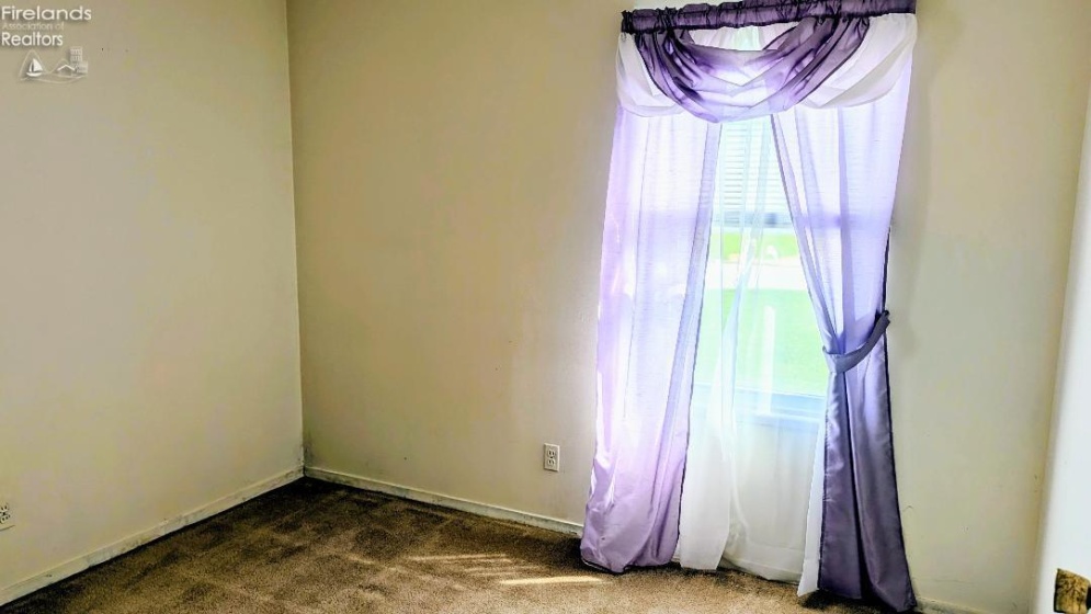5007 Hartford Avenue, Sandusky, 44870, 3 Bedrooms Bedrooms, ,2 BathroomsBathrooms,Residential,For Sale,Hartford,20262952