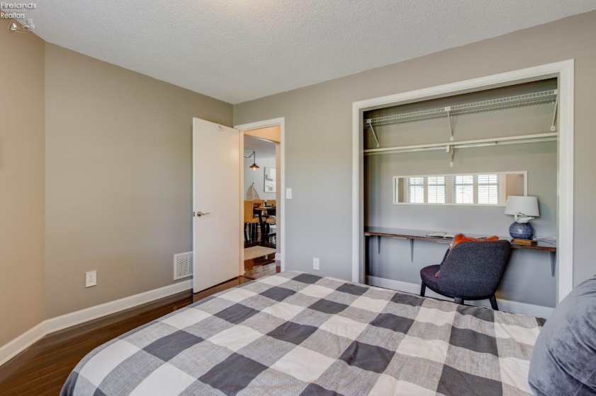 70 Harbors End, Port Clinton, 43452, 2 Bedrooms Bedrooms, ,2 BathroomsBathrooms,Residential,For Sale,Harbors End,20262977