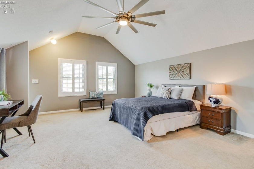 70 Harbors End, Port Clinton, 43452, 2 Bedrooms Bedrooms, ,2 BathroomsBathrooms,Residential,For Sale,Harbors End,20262977
