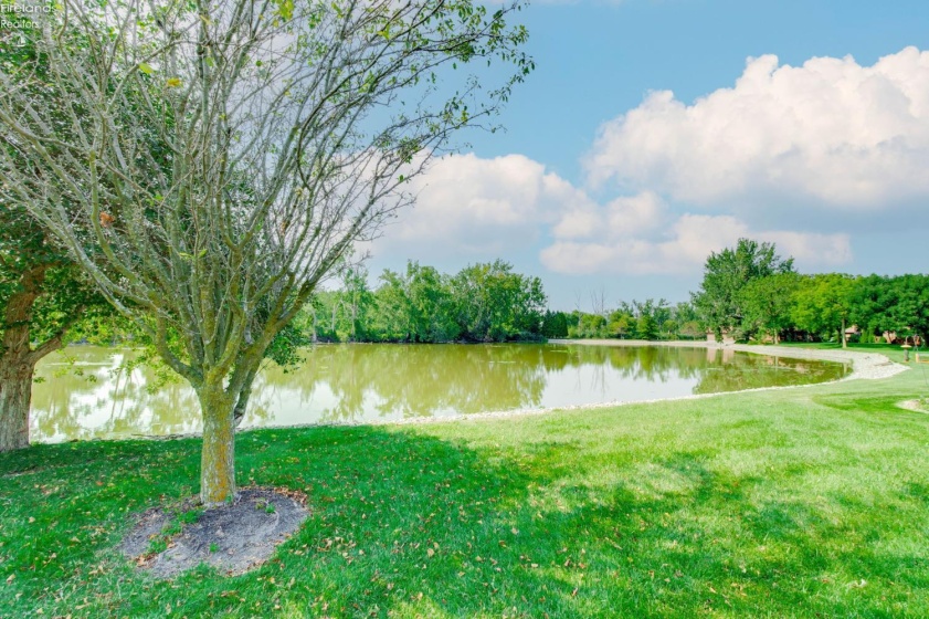 70 Harbors End, Port Clinton, 43452, 2 Bedrooms Bedrooms, ,2 BathroomsBathrooms,Residential,For Sale,Harbors End,20262977