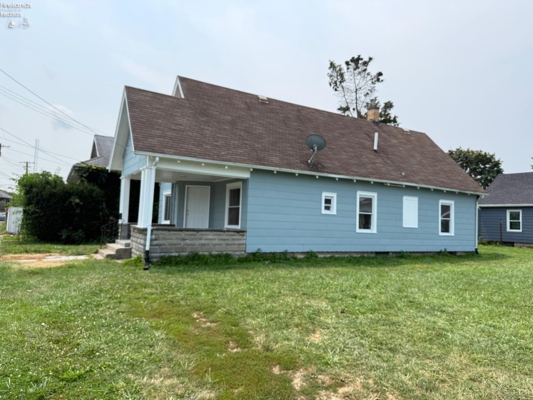 1605 Carr Street, Sandusky, 44870, 3 Bedrooms Bedrooms, ,1 BathroomBathrooms,Residential,For Sale,Carr,20262950