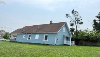 1605 Carr Street, Sandusky, 44870, 3 Bedrooms Bedrooms, ,1 BathroomBathrooms,Residential,For Sale,Carr,20262950 1605 Carr Street, Sandusky, 44870, 3 Bedrooms Bedrooms, ,1 BathroomBathrooms,Residential,For Sale,Carr,20262950