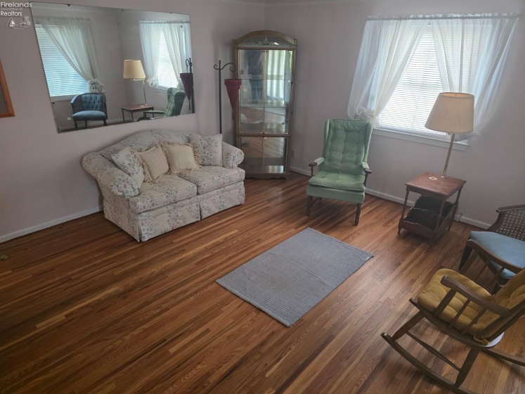2033 Oldgate Street, Sandusky, 44870, 3 Bedrooms Bedrooms, ,2 BathroomsBathrooms,Residential,For Sale,Oldgate,20262991