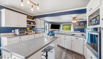 15329 Toussaint North Road, Graytown, 43432, 3 Bedrooms Bedrooms, ,2 BathroomsBathrooms,Residential,For Sale,Toussaint North,20262757