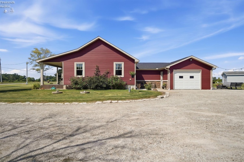 15329 Toussaint North Road, Graytown, 43432, 3 Bedrooms Bedrooms, ,2 BathroomsBathrooms,Residential,For Sale,Toussaint North,20262757