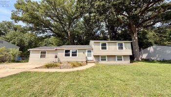 2250 Woodmont Drive, Fremont, 43420, 4 Bedrooms Bedrooms, ,2 BathroomsBathrooms,Residential,For Sale,Woodmont,20262948 2250 Woodmont Drive, Fremont, 43420, 4 Bedrooms Bedrooms, ,2 BathroomsBathrooms,Residential,For Sale,Woodmont,20262948