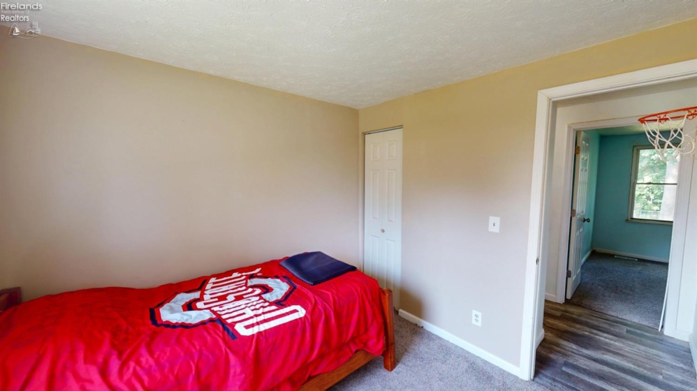 2250 Woodmont Drive, Fremont, 43420, 4 Bedrooms Bedrooms, ,2 BathroomsBathrooms,Residential,For Sale,Woodmont,20262948