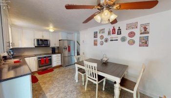2250 Woodmont Drive, Fremont, 43420, 4 Bedrooms Bedrooms, ,2 BathroomsBathrooms,Residential,For Sale,Woodmont,20262948 2250 Woodmont Drive, Fremont, 43420, 4 Bedrooms Bedrooms, ,2 BathroomsBathrooms,Residential,For Sale,Woodmont,20262948