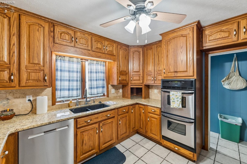 308 Union Street, Bellevue, 44811, 3 Bedrooms Bedrooms, ,3 BathroomsBathrooms,Residential,For Sale,Union,20262988