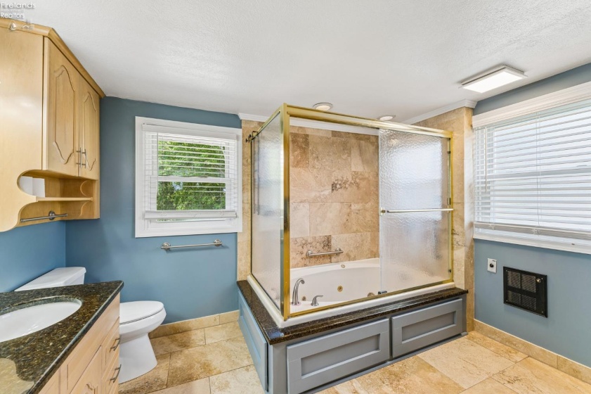 308 Union Street, Bellevue, 44811, 3 Bedrooms Bedrooms, ,3 BathroomsBathrooms,Residential,For Sale,Union,20262988