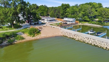 7420 Bayshore Road, Marblehead, 43440, 1 Bedroom Bedrooms, ,1 BathroomBathrooms,Residential,For Sale,Bayshore,20262974